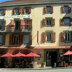 Restaurant De La Poste Hotel Pontgibaud