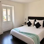 Logis Restaurant De La Poste Hotel Pontgibaud