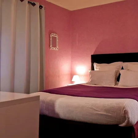 Otel Logis Restaurant De La Poste 3*