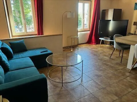 Hotel Restaurant De La Poste Pontgibaud