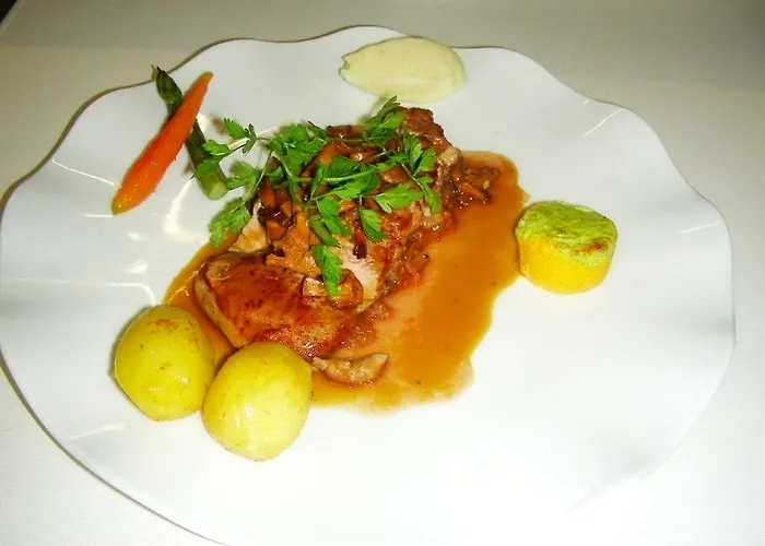 Hotel Restaurant De La Poste Pontgibaud